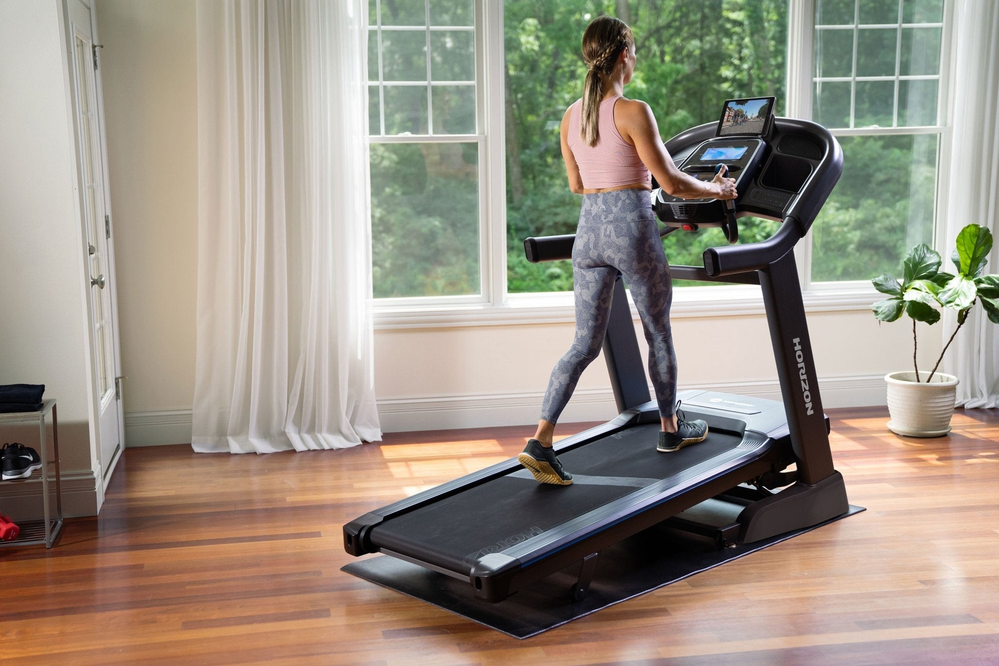 CAMINADORA HORIZON 7.4AT - Wellness Pro Fitness Equipment