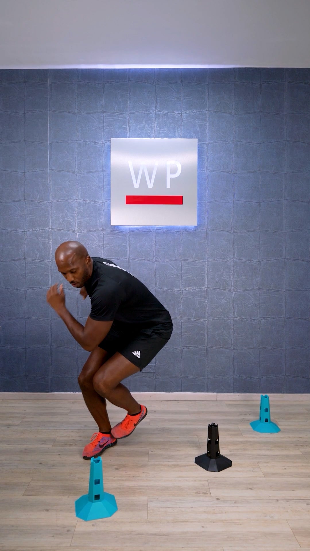 LIVEPRO Conos de Agilidad / Agility Cone - Wellness Pro Fitness Equipment