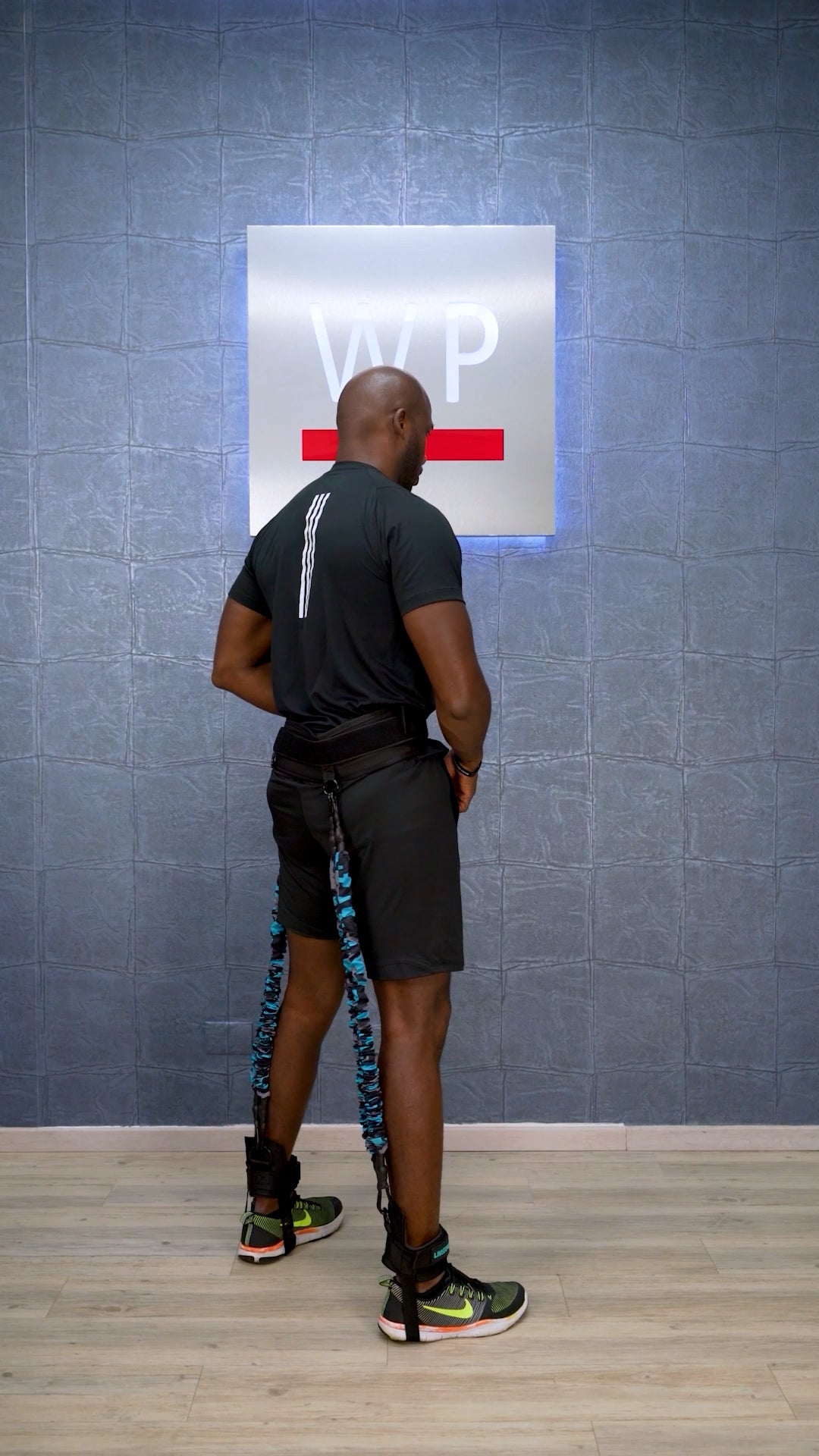 LIVEPRO Entrenador de Fuerza / Force Trainer - Wellness Pro Fitness Equipment