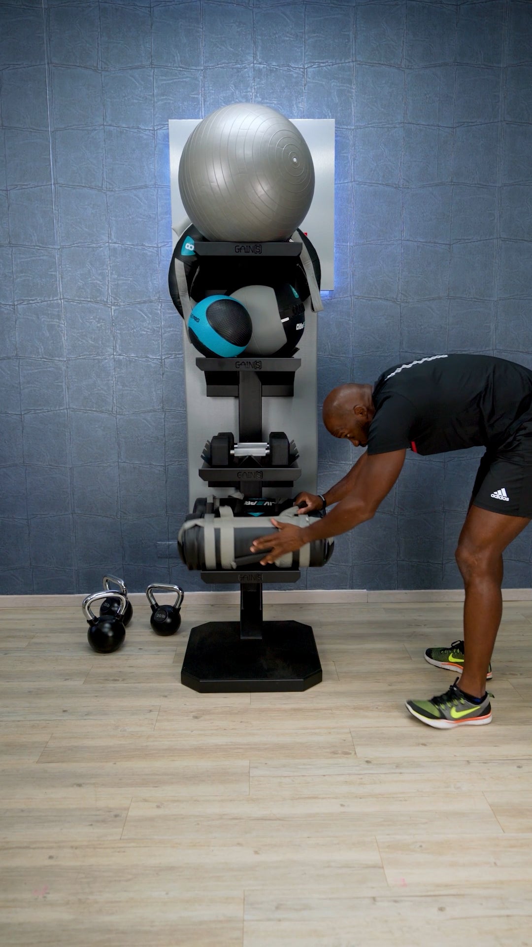 LIVEPRO Rack Accesorios / Accessories Rack - Wellness Pro Fitness Equipment