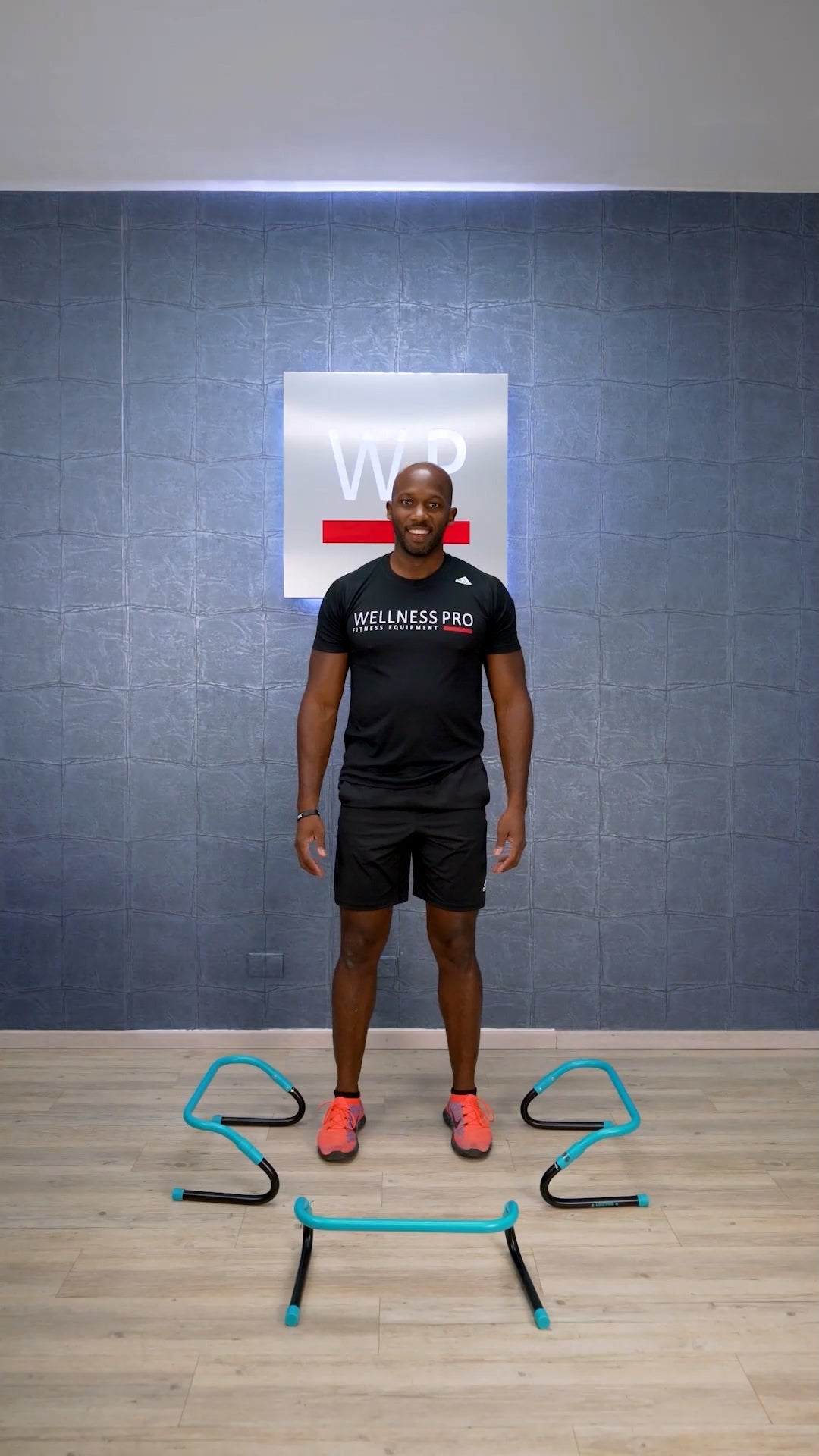 LIVEPRO Vallas de Velocidad Ajustables / Adjustable Speed Hurdles - Wellness Pro Fitness Equipment