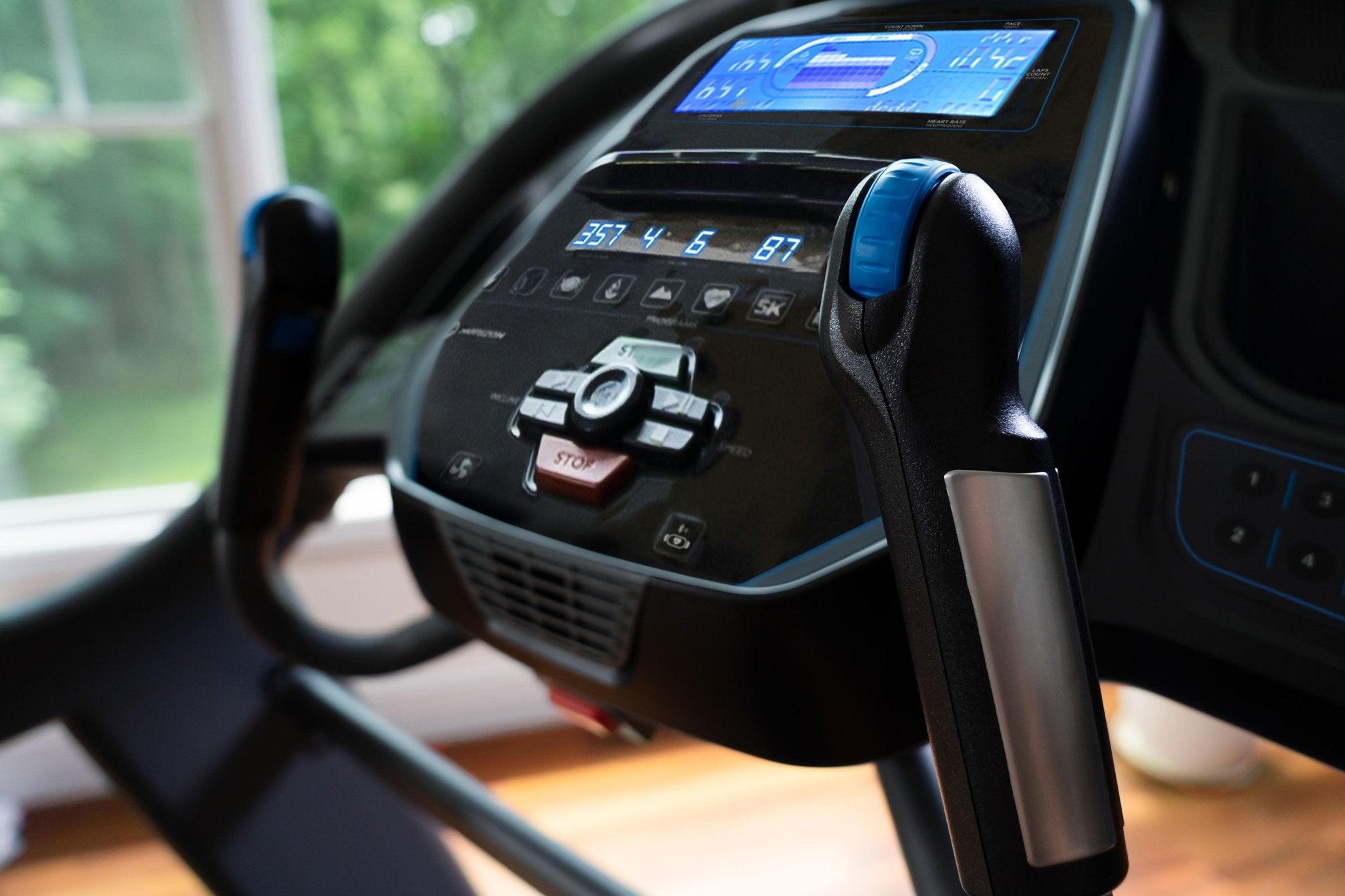 CAMINADORA HORIZON 7.4AT - Wellness Pro Fitness Equipment