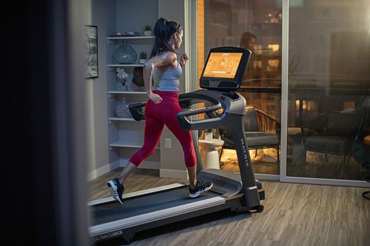 MATRIX T50XUR 22" Ultimate Running Treadmill