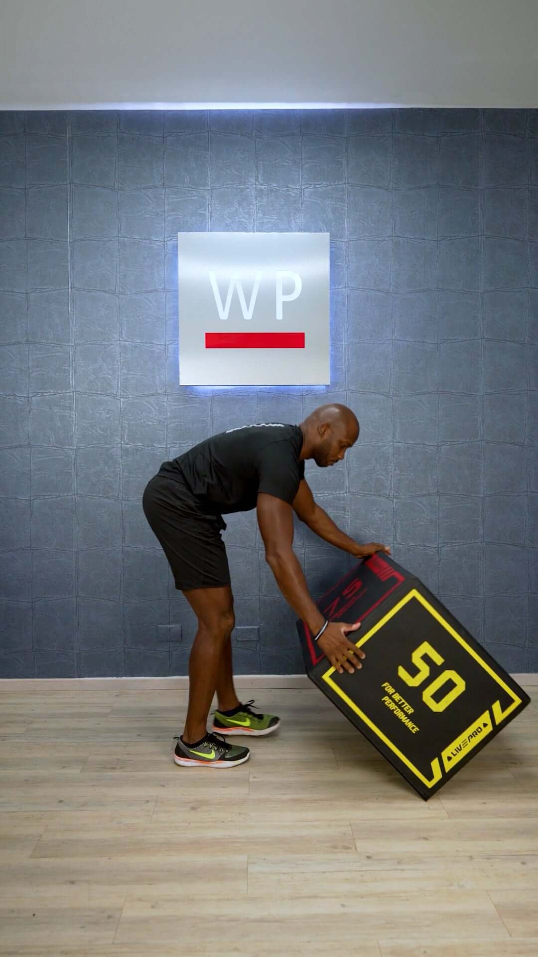 LIVEPRO 3 - en - 1 Caja Pliométrica Suave / 3 - IN - 1 PRO - DUTY SOFT PLYOMETRIC BOX - Wellness Pro Fitness Equipment