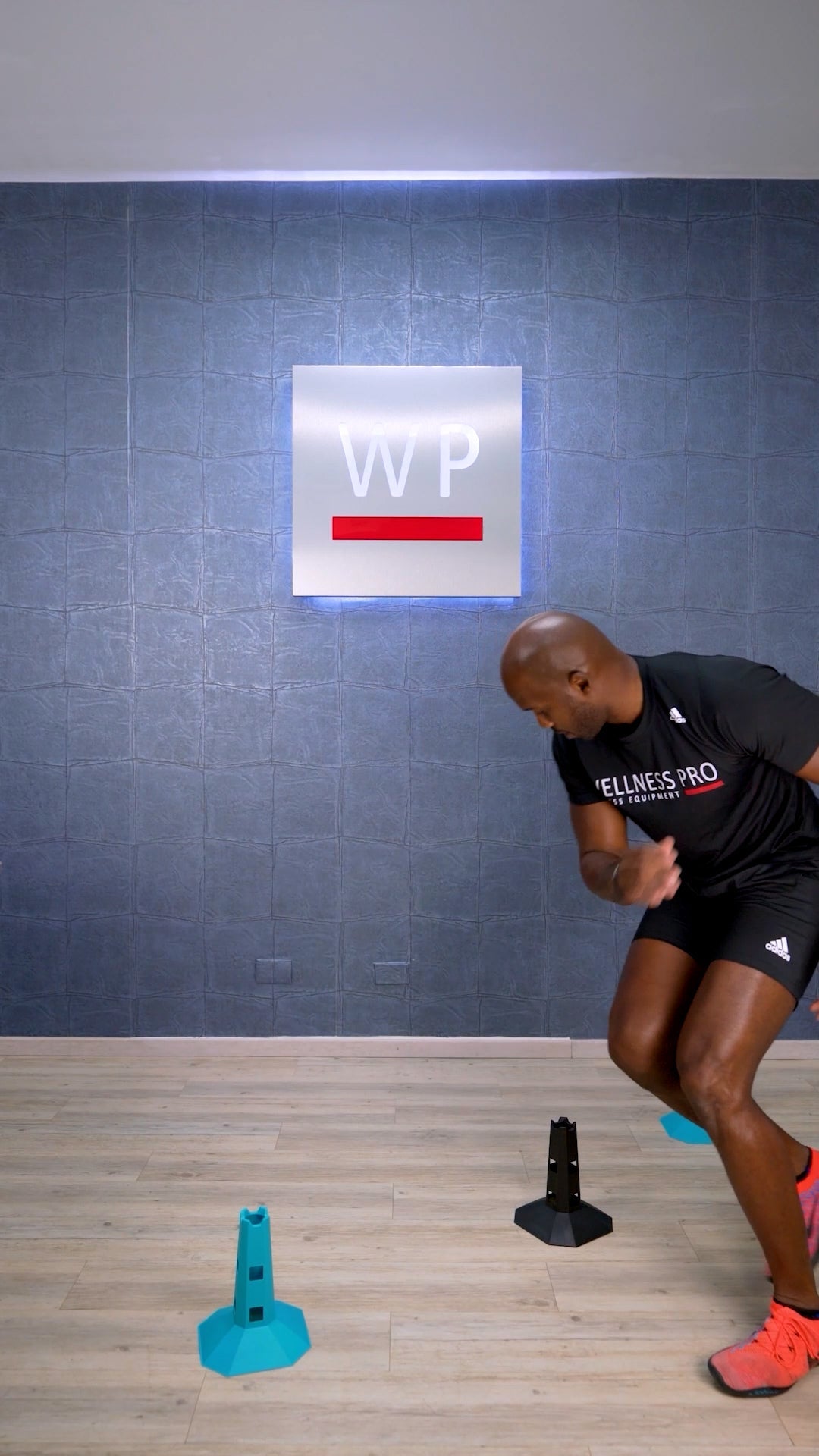 LIVEPRO Conos de Agilidad / Agility Cone - Wellness Pro Fitness Equipment