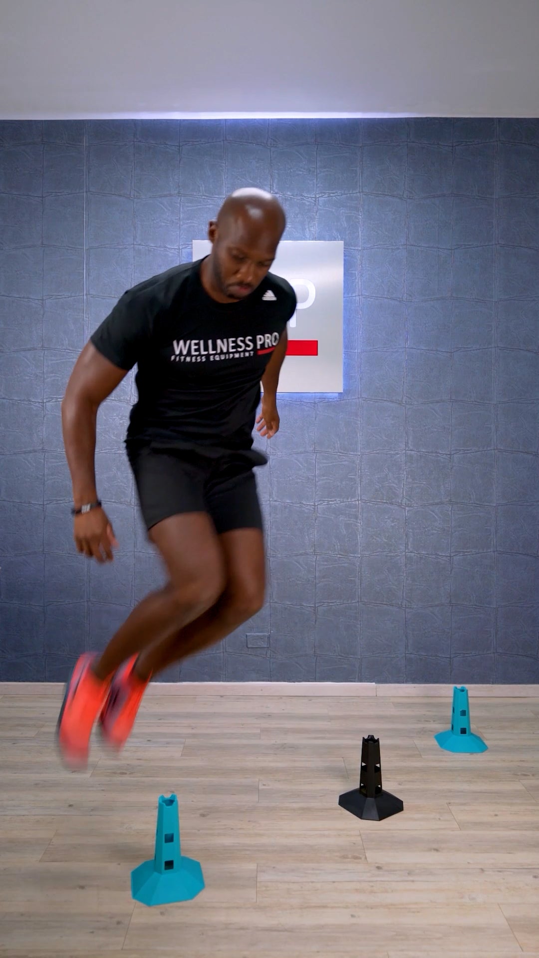 LIVEPRO Conos de Agilidad / Agility Cone - Wellness Pro Fitness Equipment