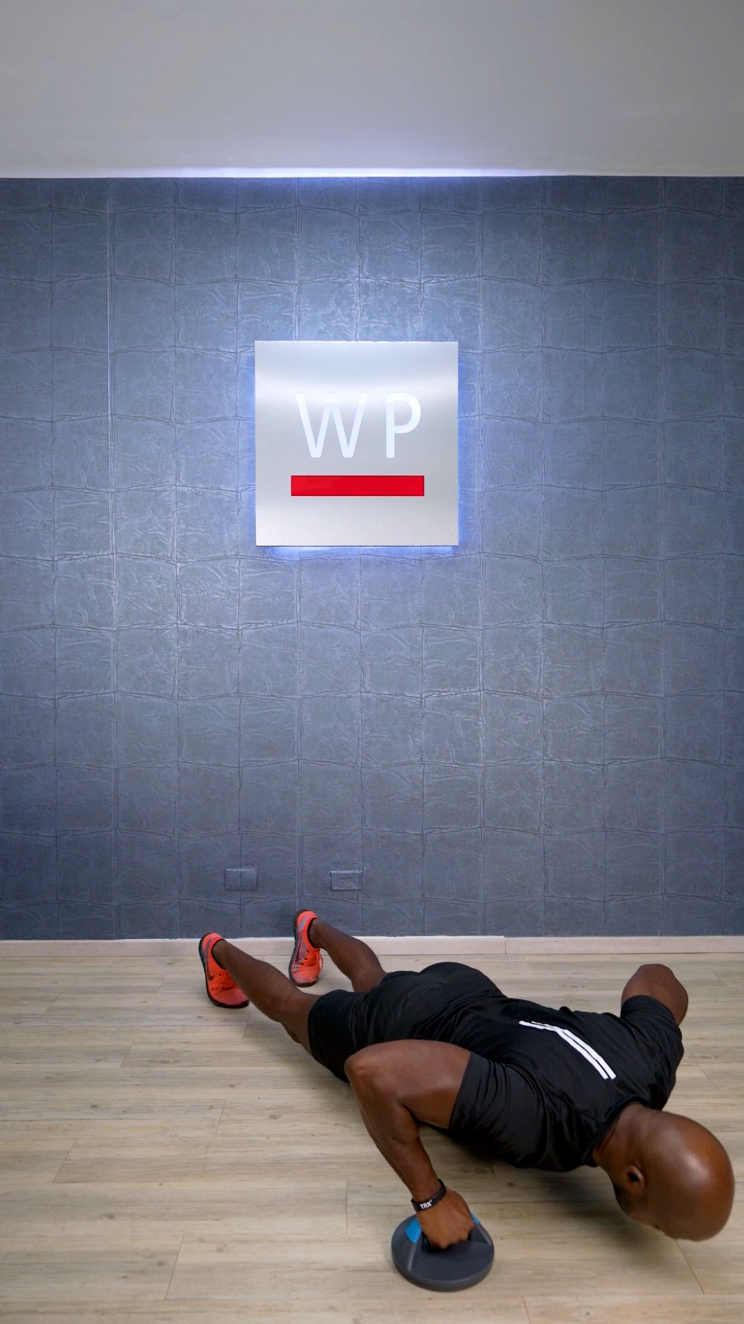 LIVEUP Barras de Pechadas Con Rotación / Push Bar with Rotation - Wellness Pro Fitness Equipment